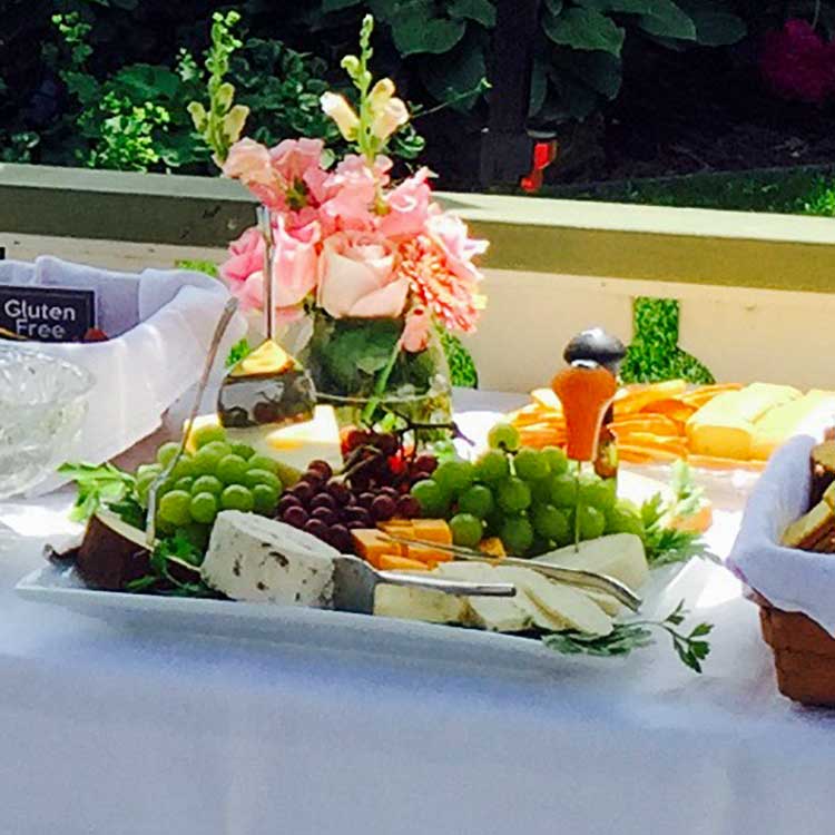 event-refrigeration-flowers-cheese